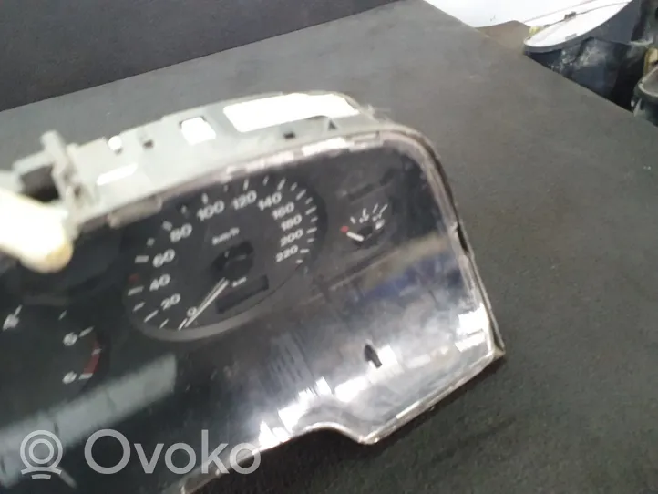 Opel Zafira A Compteur de vitesse tableau de bord 24419561HU