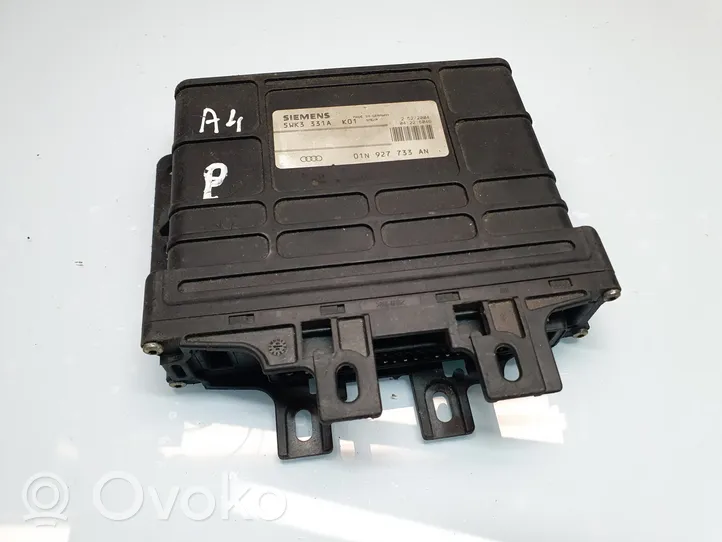 Audi A4 S4 B5 8D Vaihdelaatikon ohjainlaite/moduuli 01N927733AN