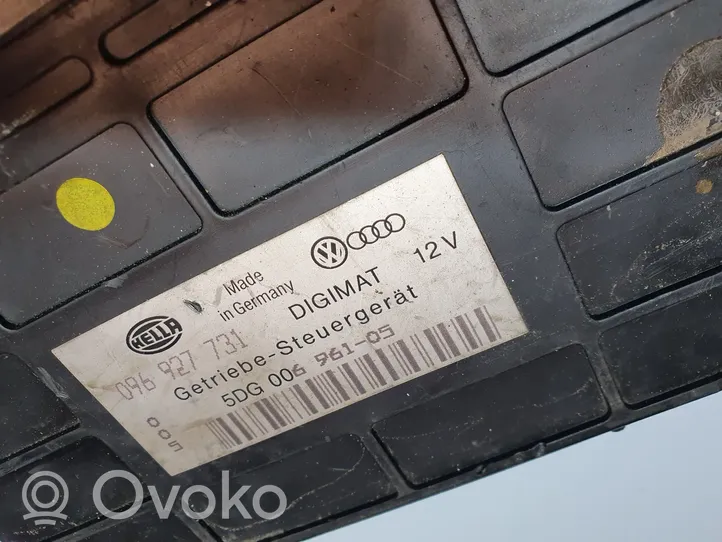 Volkswagen Golf III Module de contrôle de boîte de vitesses ECU 096927731