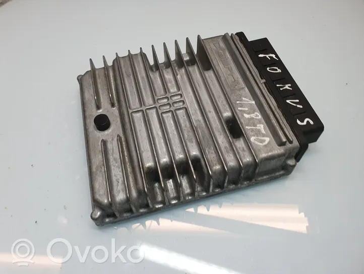 Ford Focus Calculateur moteur ECU 2M5A12A650PE