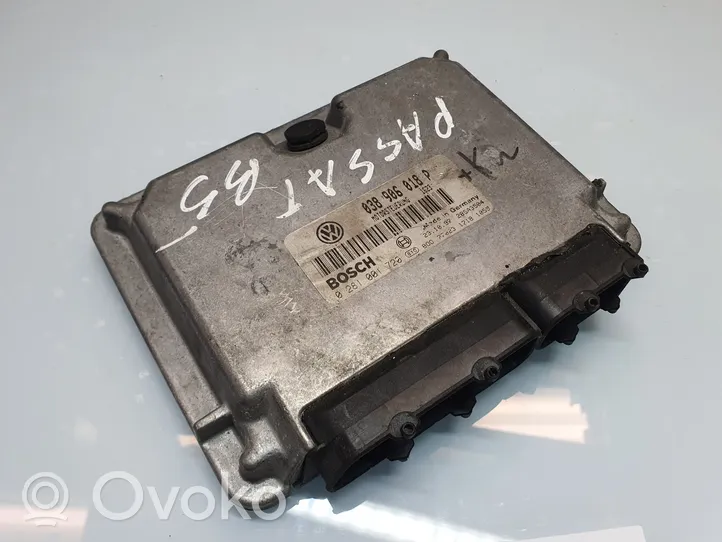 Volkswagen PASSAT B5 Engine control unit/module 038906018P