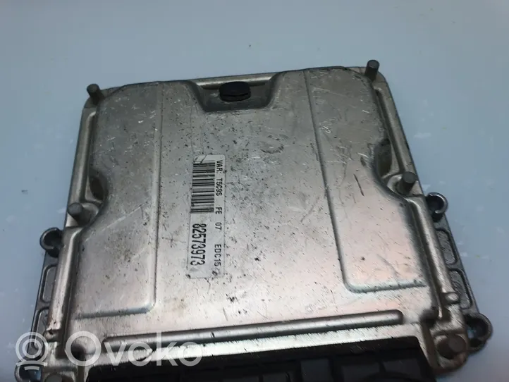 Peugeot 307 Calculateur moteur ECU 9647472780