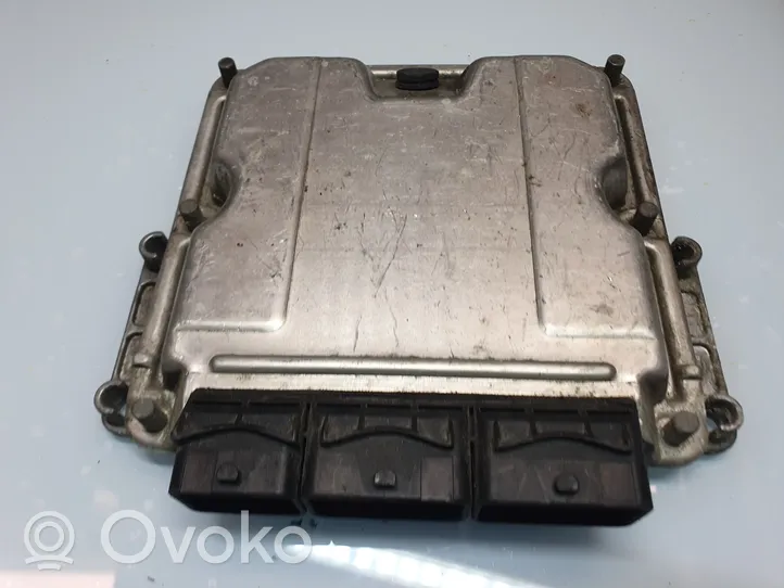 Renault Scenic I Engine control unit/module HOM8200039569