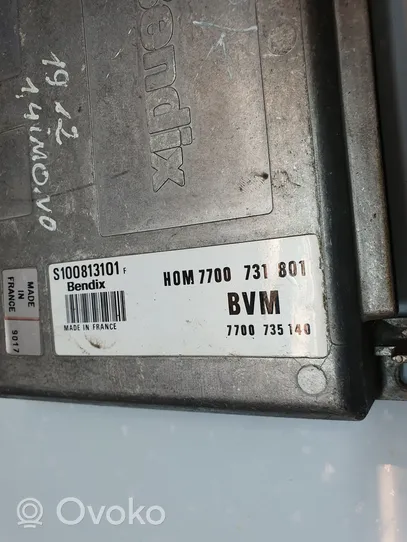 Renault 19 Sterownik / Moduł ECU S100813101F