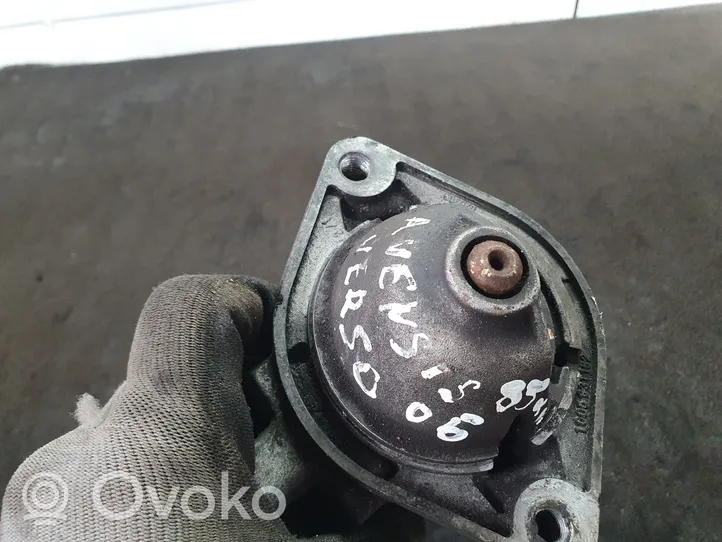 Toyota Avensis Verso Motor de arranque 281000G010