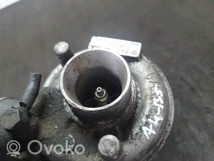 Audi A4 S4 B5 8D Turboahdin 028145702