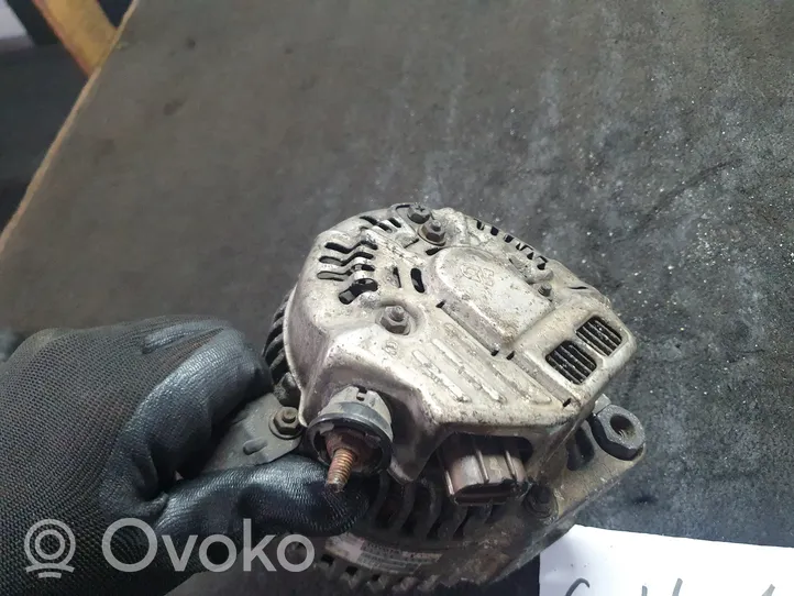 Toyota Yaris Verso Generatore/alternatore 2706033040