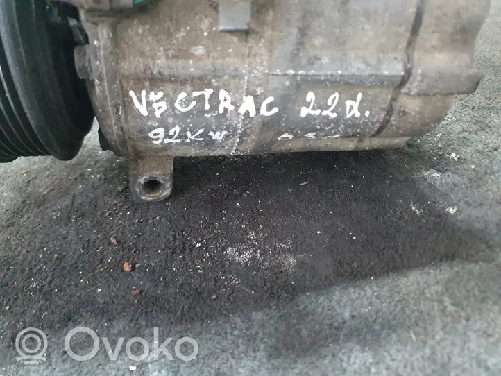 Opel Vectra C Ilmastointilaitteen kompressorin pumppu (A/C) 13140505