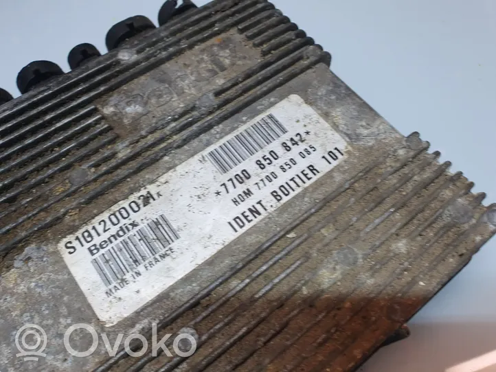 Renault 19 Dzinēja vadības bloks 7700850842