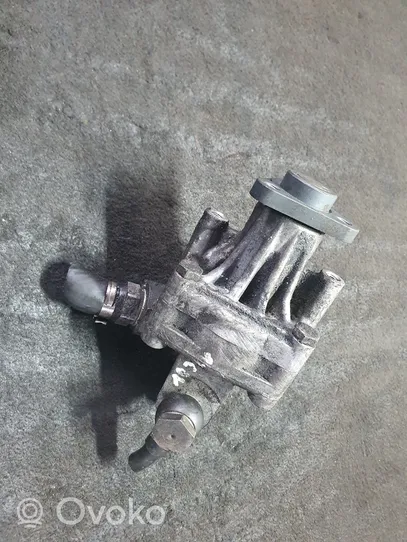 Audi A6 S6 C4 4A Pompe de direction assistée 7681955265