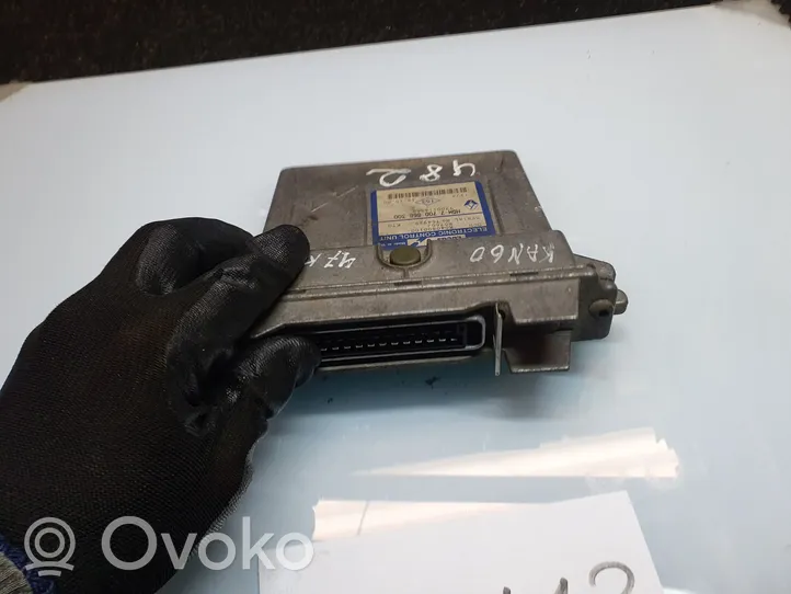 Renault Kangoo I Calculateur moteur ECU HOM7700868300