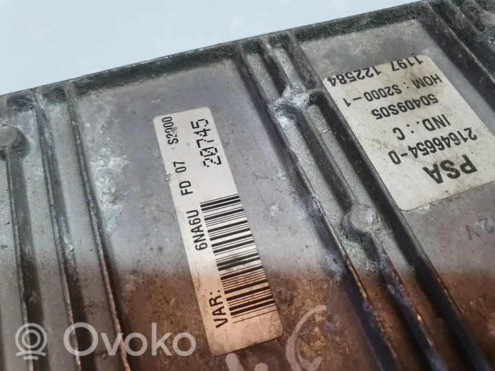 Citroen Xsara Picasso Calculateur moteur ECU 964467498000