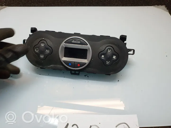 Renault Twingo II Climate control unit 69950001