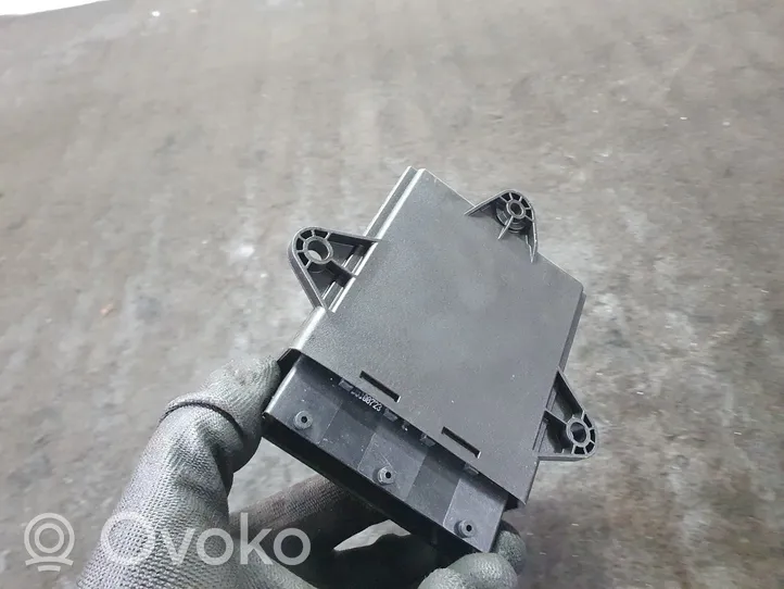 Opel Vectra C Durų elektronikos valdymo blokas 13193366