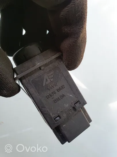 Volkswagen Sharan Przełącznik obiegu powietrza 18578