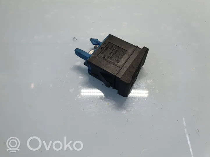 Audi A6 S6 C4 4A Interruptor de control de altura del faro delantero 4A0941301A