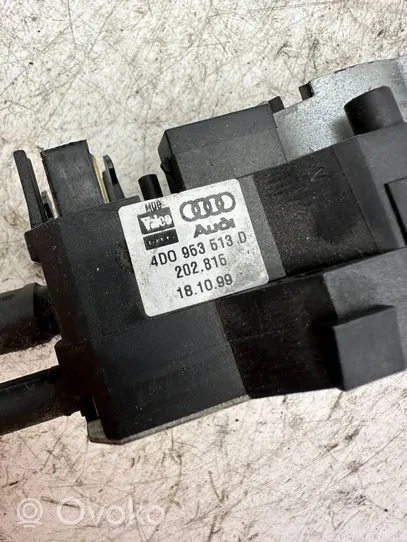 Audi A4 S4 B5 8D Leva/interruttore dell’indicatore di direzione e tergicristallo 4D0953513D
