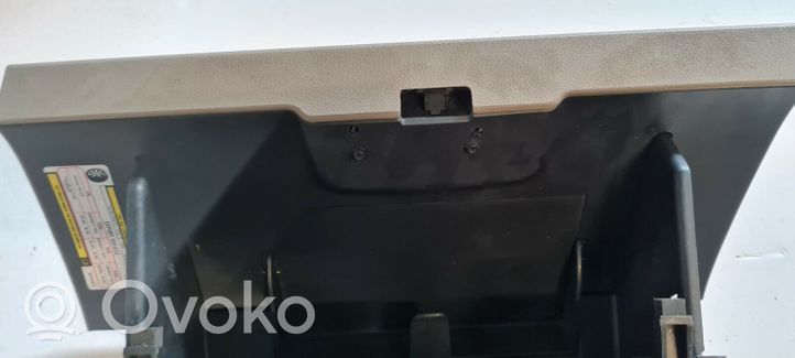 Jeep Commander Daiktadėžės (bordačioko) komplektas 5jy771j3ai