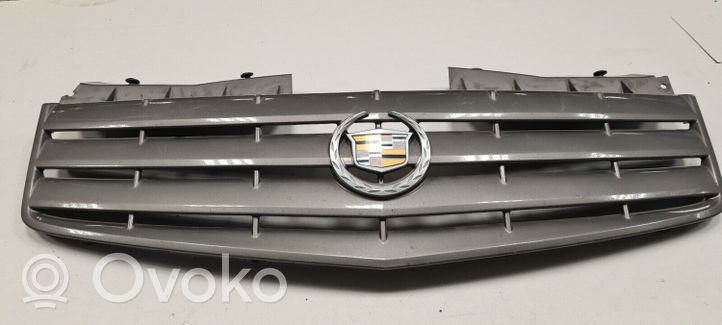 Cadillac CTS Etupuskurin ylempi jäähdytinsäleikkö 25716134