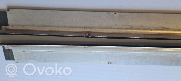 Lincoln Mark VII Front sill trim cover 