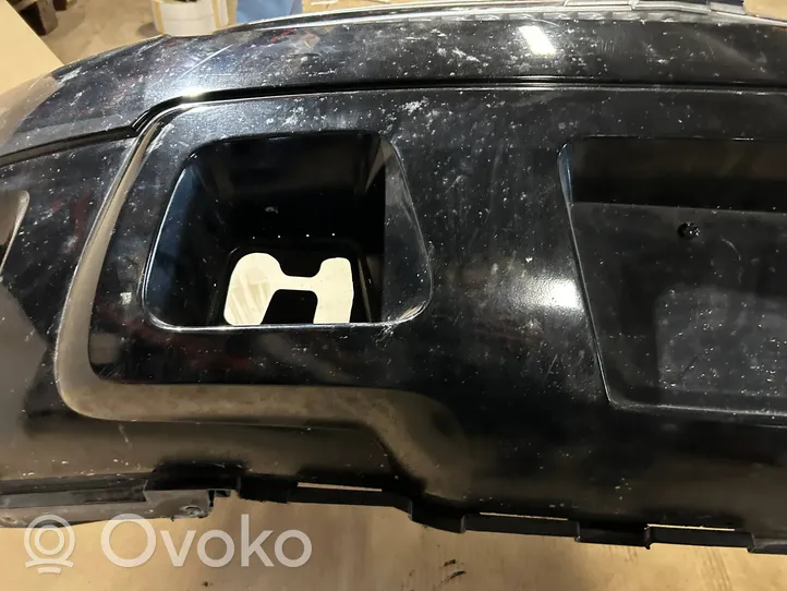 Chevrolet Tahoe Front bumper 