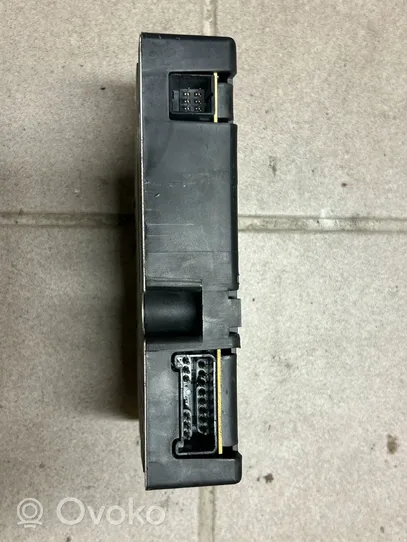 Ford Mustang IV Amplificador de sonido YR3F18T806AA