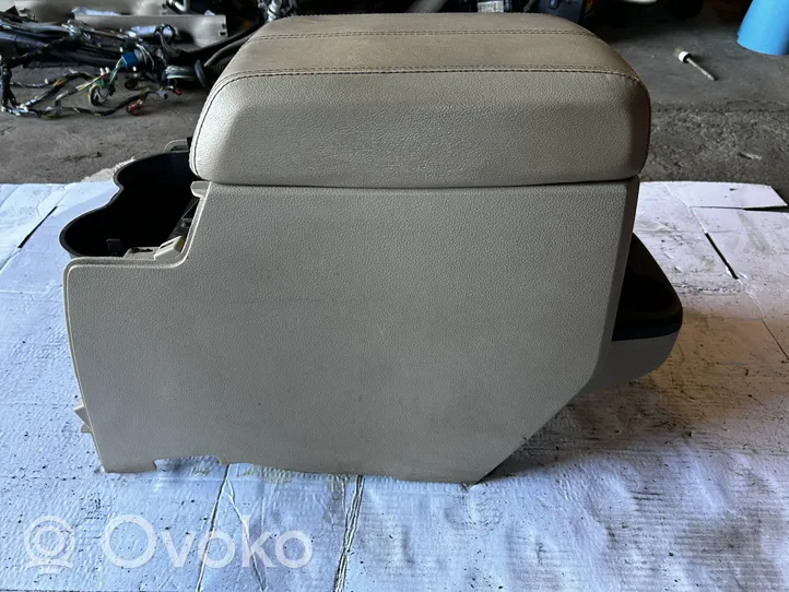 Ford F250 Center console 8C343667442C