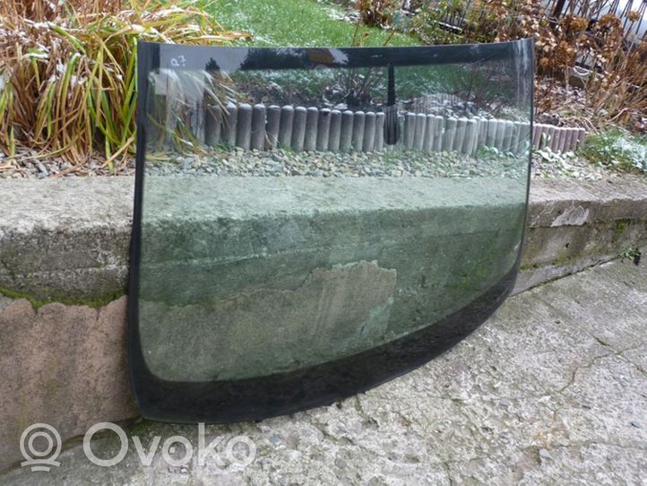 Audi Q7 4L Priekinis stiklas 