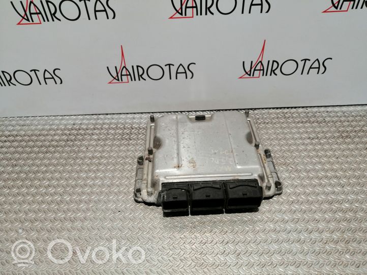 Opel Movano A Variklio valdymo blokas 0281010784