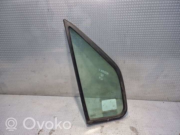 Opel Movano A Finestrino/vetro triangolo anteriore 43R000464