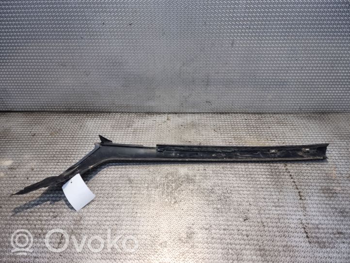 Ford Transit Priekinio stiklo apdaila YC15V03683