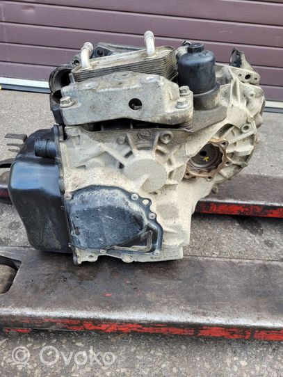 Volkswagen Caddy Automatic gearbox 02E301107