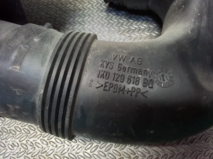 Volkswagen Caddy Obudowa filtra powietrza 3C0129607BA