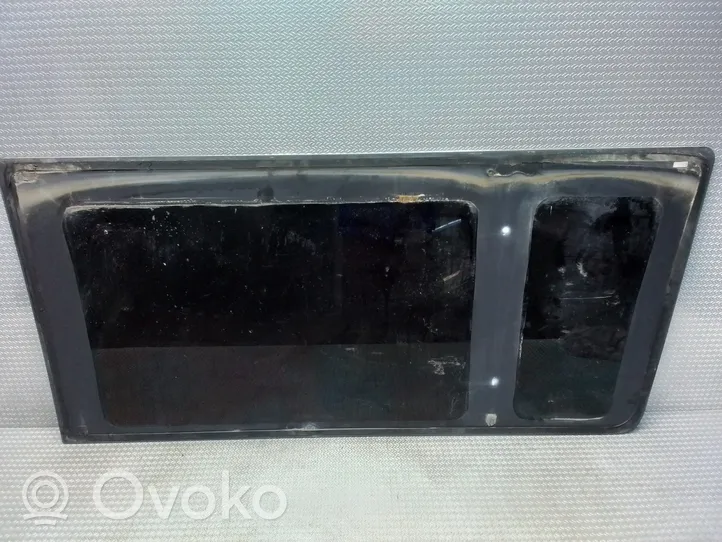 Ford Transit Rear side window/glass 