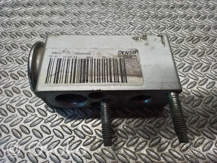 Citroen Berlingo Air conditioning (A/C) expansion valve A311010E0A