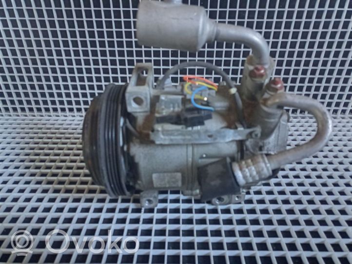 Infiniti M Ilmastointilaitteen kompressorin pumppu (A/C) 92600EG00A