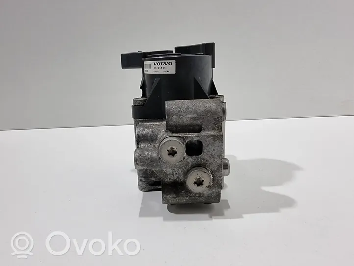 Volvo V60 Oil pump 31325625