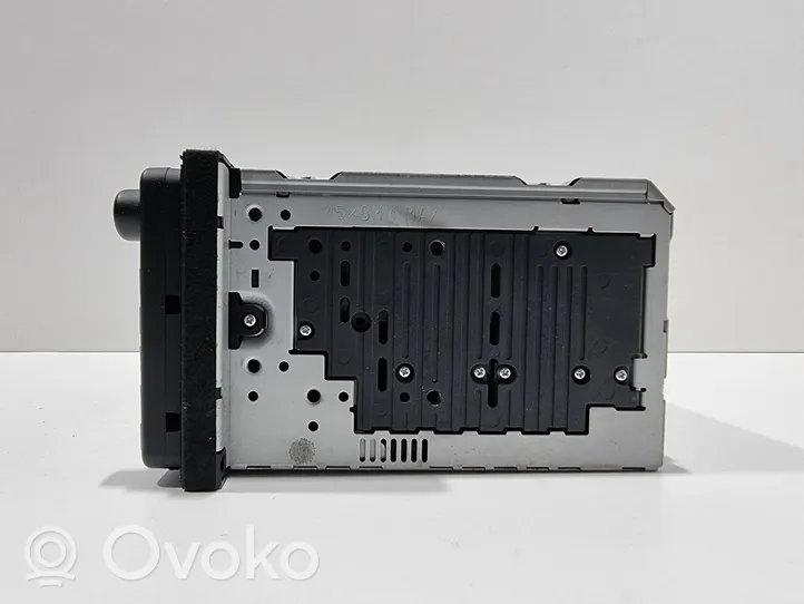 Toyota Corolla Verso AR10 Radio / CD-Player / DVD-Player / Navigation 8612064010