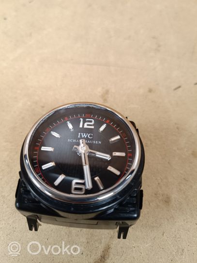 Mercedes-Benz C AMG W205 Horloge A2138271400