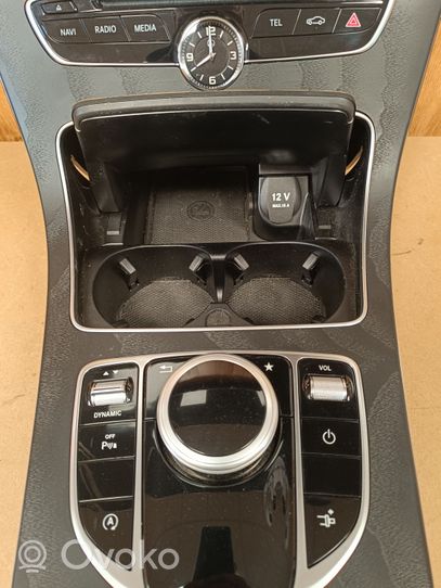 Mercedes-Benz C AMG W205 Tunel środkowy A2056809504