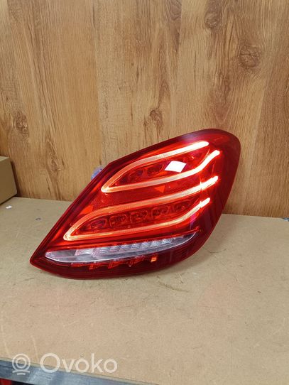 Mercedes-Benz C W205 Luci posteriori A2059060457