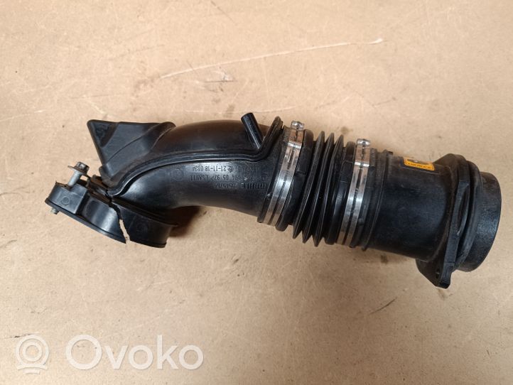 Mercedes-Benz C W205 Boîtier de filtre à air A2760940597