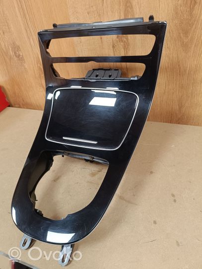 Mercedes-Benz E W238 Console centrale A2138100815