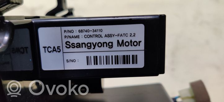 SsangYong Korando Gaisa kondicioniera / klimata kontroles / salona apsildes vadības bloks (salonā) 6874034110