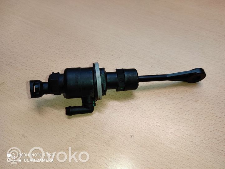 Hyundai i30 Główny cylinder sprzęgła 