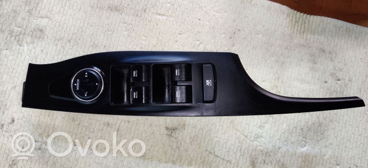 Hyundai i40 Interrupteur commade lève-vitre 935703Z300