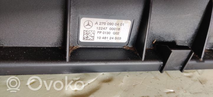 Mercedes-Benz B W246 W242 Ilmansuodattimen kotelon kansi A2700900401