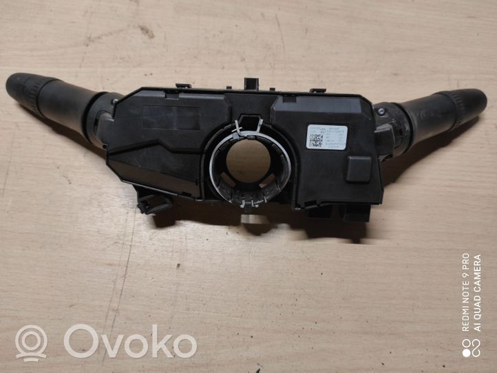 Mitsubishi Space Star Leva/interruttore dell’indicatore di direzione e tergicristallo 8617A158