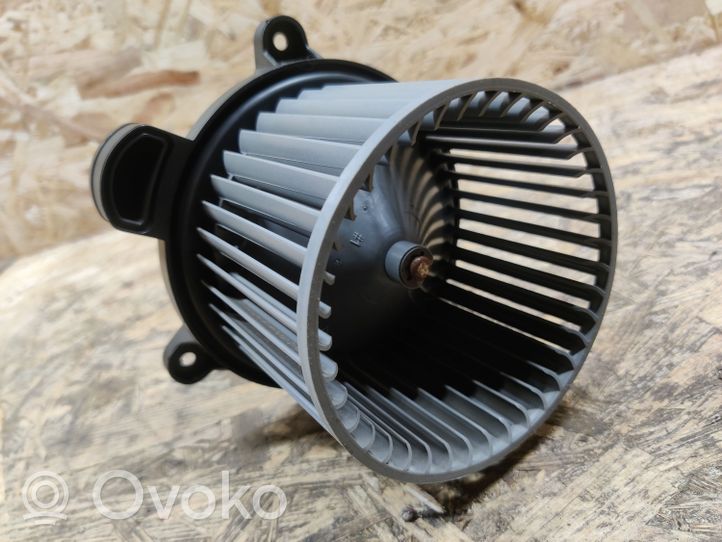 Hyundai i10 Soplador/ventilador calefacción 97113B9000