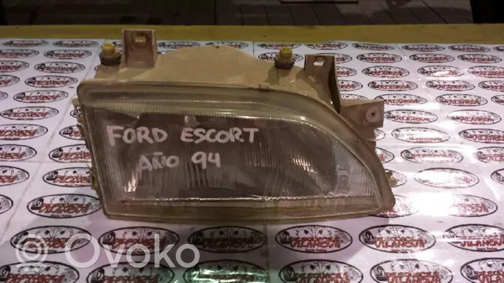 Ford Escort Faro/fanale 